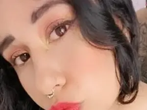 Streamate Free Porn Cam of Julieta_curvy69