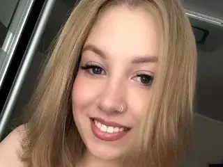 Streamate Nude Webcam of Luna_Gaze
