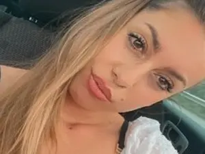Streamate Sex Cam of AlmaLuvv