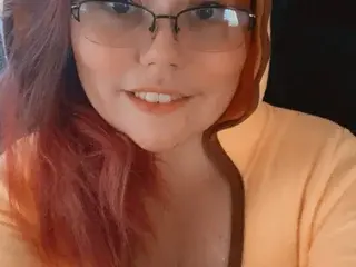 Streamate Live Porn of CurvyGina