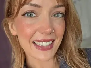 Streamate Live Sex Cam of DaisyWrenUK