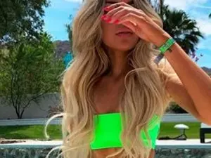 Streamate Watch Live Sex Cams of ElissiyaGold