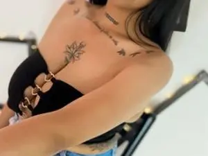 Streamate Adult Webcam of CataleyaLars