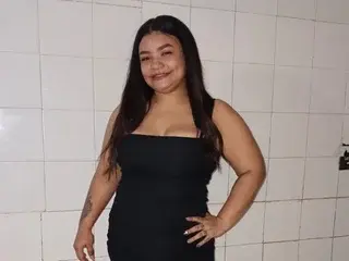 Streamate Sex Cam of LaraSeduce