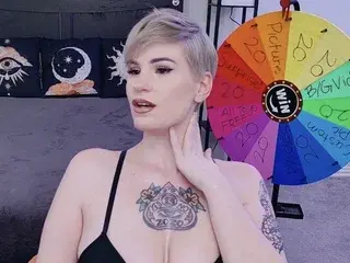 Streamate Nude Webcam of SilveraStrain
