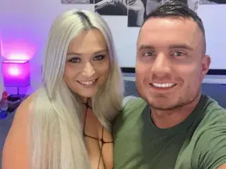 Streamate Live Porn of SweetClover77