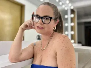 Streamate Live Sex Cam of PamelaColin