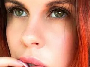 Streamate Live Porn of AprilWow