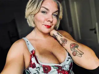Streamate Free Porn Cam of GoddessPoppy