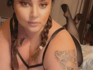 Streamate Watch Live Sex Cams of HeatedHoneyX