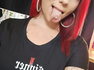 Streamate Live Porn of SindraSinner