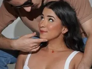 Streamate Adult Webcams of EmmaSuarez