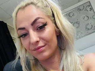 Streamate Free Live Porn of MichelleJo