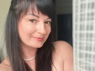 Streamate Sex Chat of IraCherryNow
