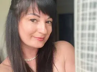 Streamate Live Sex Cam of IraCherryNow