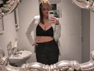 Streamate Live Sex of GoddessEvie