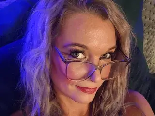 Streamate Watch Live Sex Cams of NinaNicoleRoyale