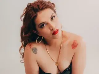 Streamate Live Sex of IsabellaSerrano