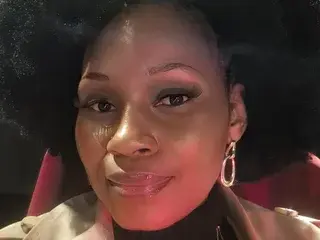 Streamate Watch Live Sex Cams of PlayfulM