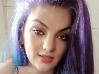 Streamate Free Porn Cam of NYIRA