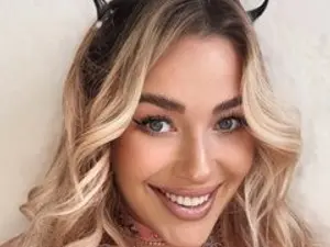 Streamate Sex Chat of MiaSinfull