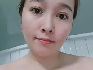 Streamate Nude Webcam of Benahot69
