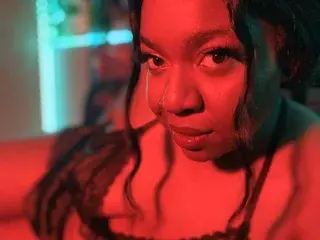 Streamate Adult Webcam of Mercedes_Redd