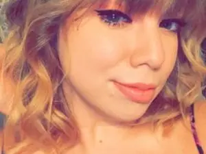 Streamate Watch Live Sex Cams of The_blondie