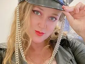 Streamate Live Sex of GoddessKisica