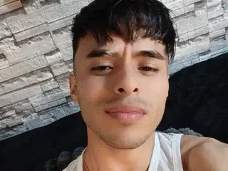 Streamate Adult Webcam of x_harold_x