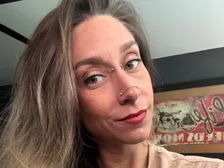 Streamate Nude Webcam of VeronicaArcher