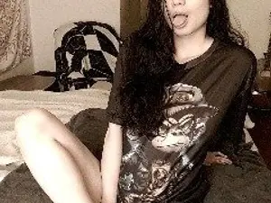 Streamate Sex Cam of littleeveapples