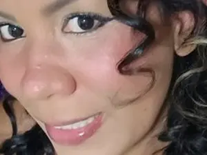 Streamate Watch Live Sex Cams of BrunetteDirty