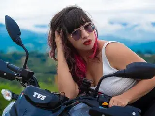 Streamate Nude Webcam of piaf_cute