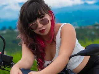 Streamate Live Sex Cam of piaf_cute