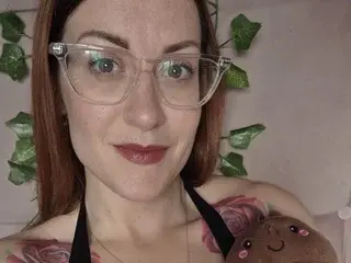 Streamate Best Webcam of PerkyKaiaUK