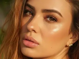 Streamate Adult Webcams of angelina_rousee