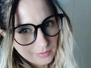 Streamate Free Porn Cam of Cougarphantera