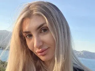 Streamate Sex Cam of RichardaLove