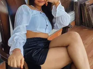 Streamate Free Porn Cam of VinniBeauti