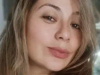 Streamate Free Porn Cam of Deboraheels