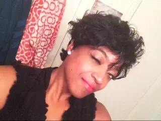 Streamate Live Sex of BustyIrie