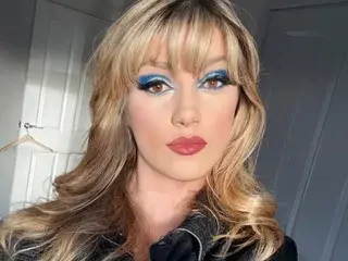 Streamate Adult Webcam of Lustfulluna