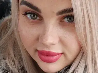 Streamate Free Porn Cam of Siren_Iren