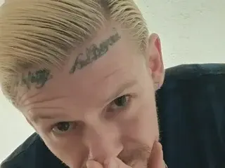 Streamate Nude Webcam of DrDickShmack