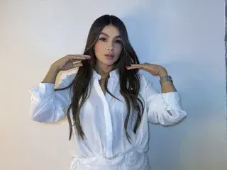 Streamate Live Sex of HollyBrensone
