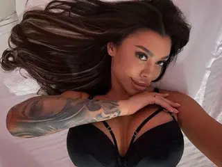 Streamate Adult Webcam of Naty_Desiree
