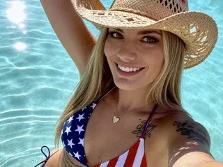Streamate Live Sex Cam of GoddessBiancaBelle