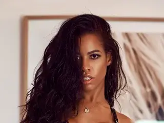 Streamate Live Porn of nicolleluv