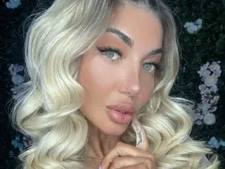 Streamate Live Sex of EllsaSin
